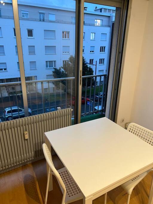 Appartement Studio A 2 Minutes De La Gare à Mulhouse Extérieur photo
